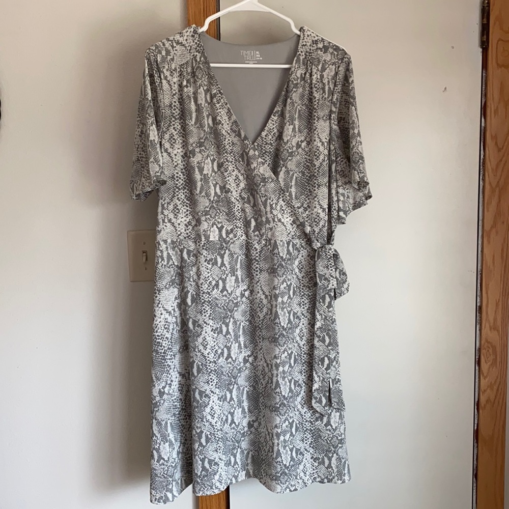 Time & Tru Faux Wrap Dress